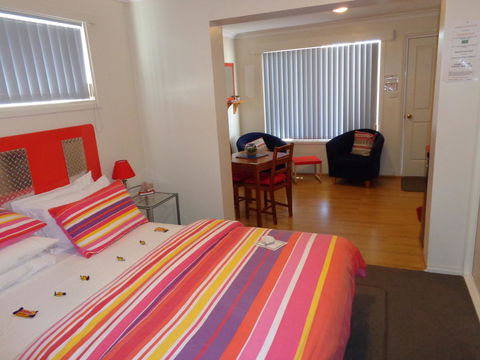 Sails On Port Sorell Boutique Apartments - Phillip Island Accommodation 23