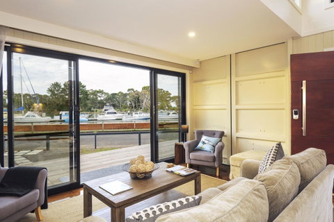 Coastal Pods Wynyard - Phillip Island Accommodation 11