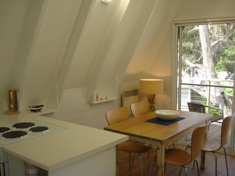 Bicheno By The Bay - Phillip Island Accommodation 10