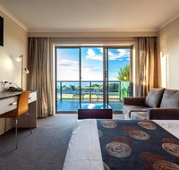 Beachfront Bicheno - Phillip Island Accommodation