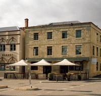 Moss Hotel - Phillip Island Accommodation