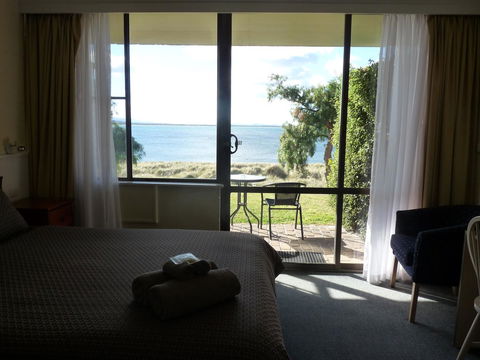 Swansea Motor Inn Tasmania - Phillip Island Accommodation 23