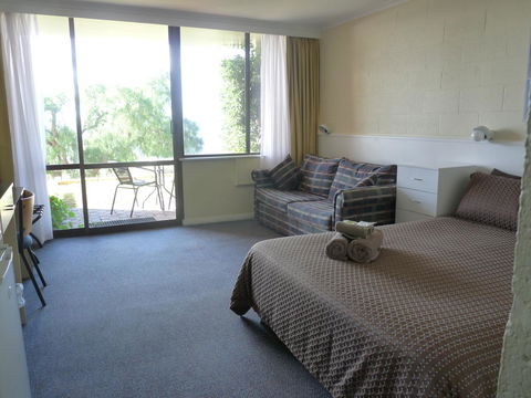 Swansea Motor Inn Tasmania - Phillip Island Accommodation 21