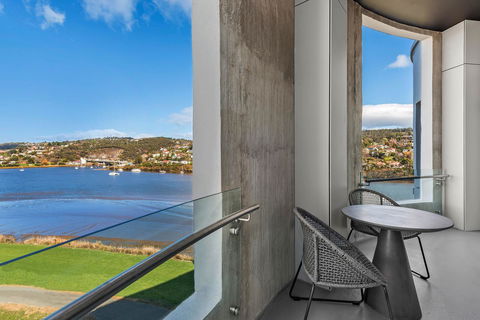 Peppers Silo - Phillip Island Accommodation 5