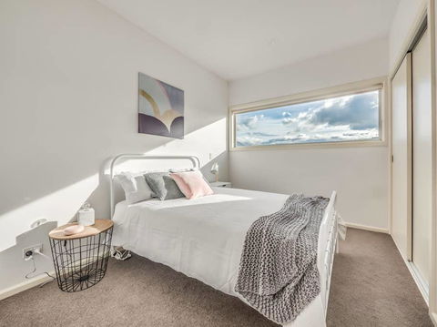 Marina View Apartment - Phillip Island Accommodation 3