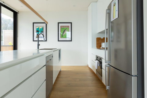 Blessington Beach Retreat - Phillip Island Accommodation 10
