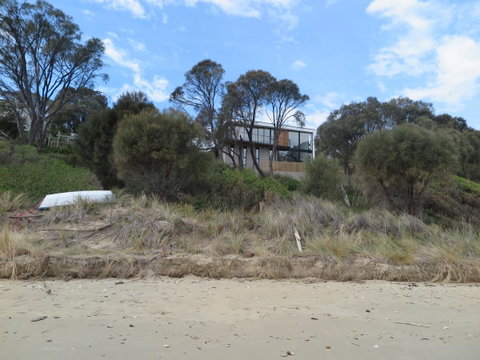 Blessington Beach Retreat - Phillip Island Accommodation 38