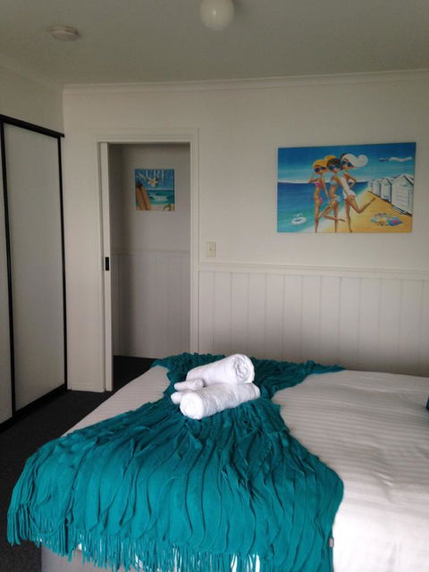 KINGFISHER COTTAGE Beachfront At The Binalong Bay - Phillip Island Accommodation 25