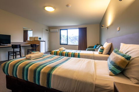 Kingston Hotel - Phillip Island Accommodation 2