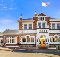 Cygnet Old Bank - Phillip Island Accommodation