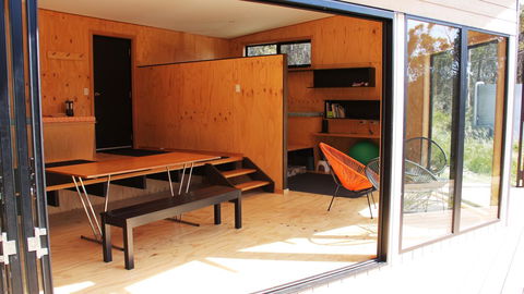 BAY OF FIRES ECO HUT Off Grid Experience At Binalong Bay - Phillip Island Accommodation 2