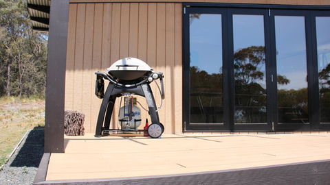 BAY OF FIRES ECO HUT Off Grid Experience At Binalong Bay - Phillip Island Accommodation 14
