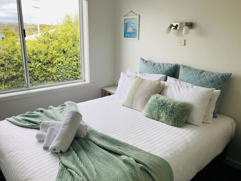 BAY OF FIRES SEACHANGE Ocean Frontage - Phillip Island Accommodation 10