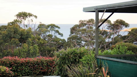 BAY OF FIRES SEACHANGE Ocean Frontage - Phillip Island Accommodation 24