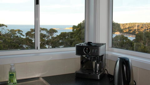 BAY OF FIRES SEACHANGE Ocean Frontage - Phillip Island Accommodation 23