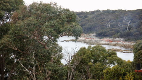 BAY OF FIRES SEACHANGE Ocean Frontage - Phillip Island Accommodation 15