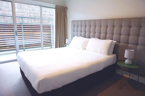 The Apollo - Phillip Island Accommodation 23