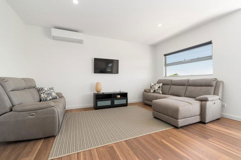 Rosewater Townhouses Dromana - Phillip Island Accommodation 25