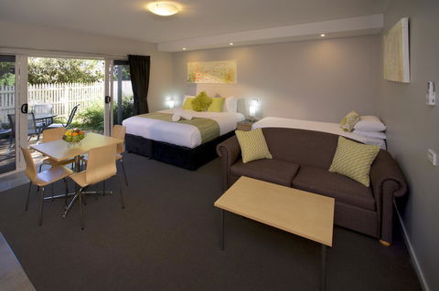 Boathouse Resort Studios And Suites - Phillip Island Accommodation 11