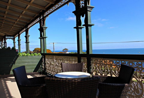 The Royal Hotel Mornington - Phillip Island Accommodation 15