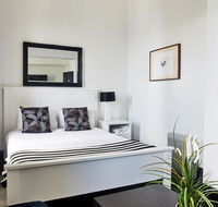 The Royal Hotel Mornington - Phillip Island Accommodation