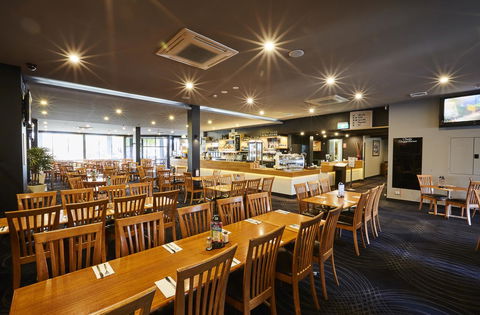 Mornington Hotel - Phillip Island Accommodation 9