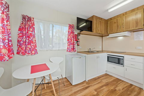 High Country Holiday Park - Phillip Island Accommodation 28