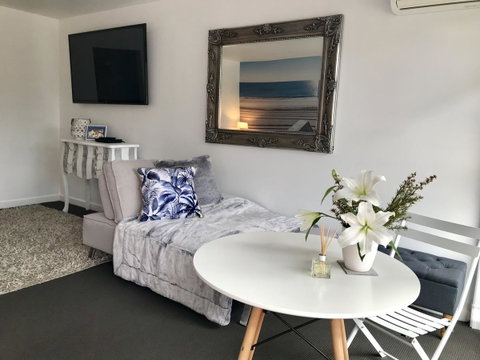 Lorne World - Phillip Island Accommodation 4