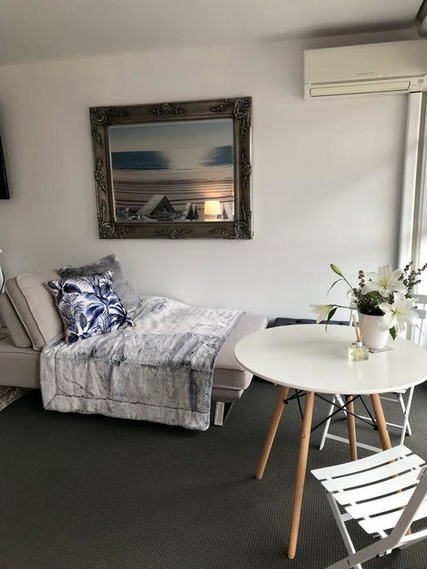 Lorne World - Phillip Island Accommodation 8