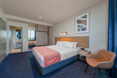 Mantra Melbourne Epping - Phillip Island Accommodation 24