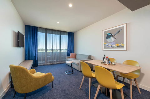 Mantra Melbourne Epping - Phillip Island Accommodation 19