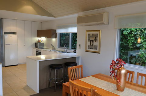 The Victoria Apartments - Phillip Island Accommodation 7