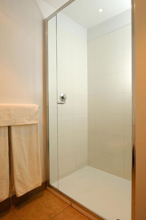 The Victoria Apartments - Phillip Island Accommodation 1