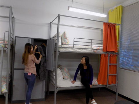 Europa Melbourne - Phillip Island Accommodation 24