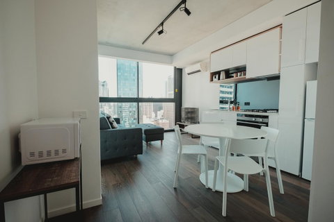 Mono Apartments On La Trobe Street - Phillip Island Accommodation 1