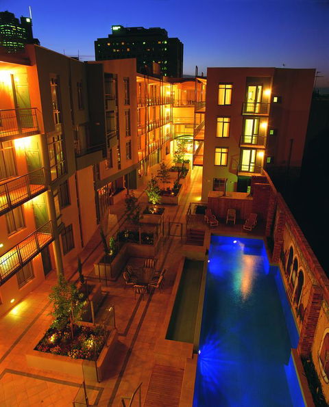 Melbourne Metropole Central Official - Phillip Island Accommodation 3