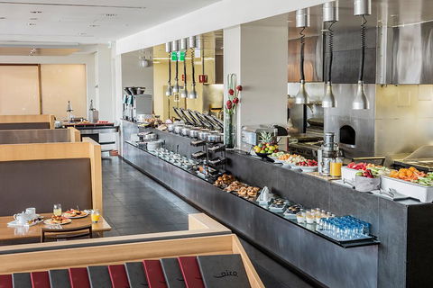 PARKROYAL Melbourne Airport - Phillip Island Accommodation 7