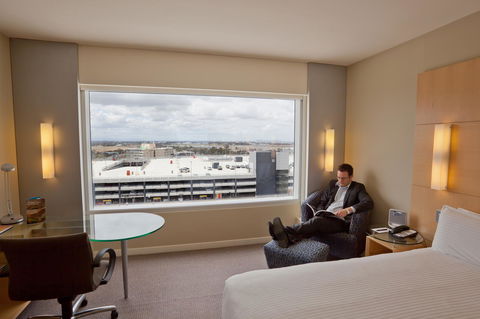 PARKROYAL Melbourne Airport - Phillip Island Accommodation 17