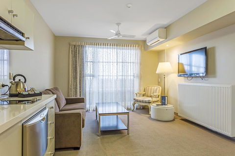 Deep Blue Hotel & Hot Springs - Phillip Island Accommodation 42