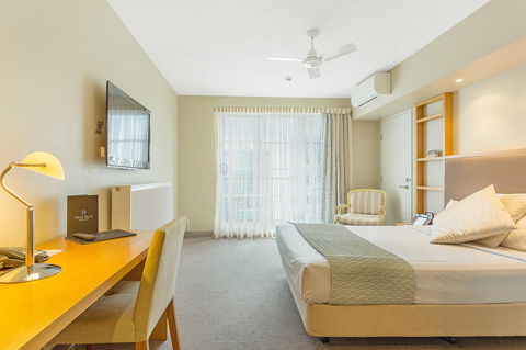 Deep Blue Hotel & Hot Springs - Phillip Island Accommodation 27