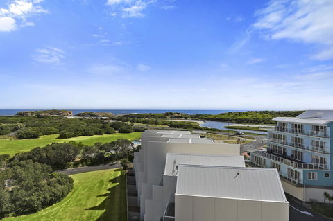 Deep Blue Hotel & Hot Springs - Phillip Island Accommodation 34