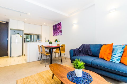 Stay Like Home - Phillip Island Accommodation 24