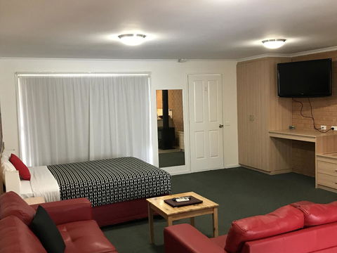 Beachcomber Motel & Apartments - Phillip Island Accommodation 11