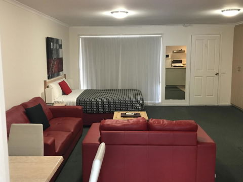 Beachcomber Motel & Apartments - Phillip Island Accommodation 12