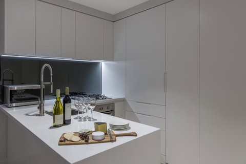 Imagine Lighthouse - Phillip Island Accommodation 13