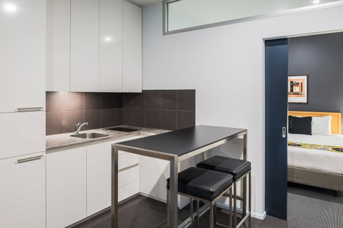 Mantra 100 Exhibition - Phillip Island Accommodation 8