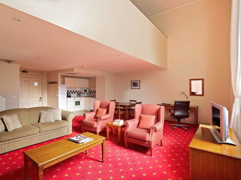 Grand Hotel Melbourne - Phillip Island Accommodation 38