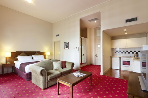 Grand Hotel Melbourne - Phillip Island Accommodation 16