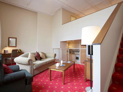 Grand Hotel Melbourne - Phillip Island Accommodation 39
