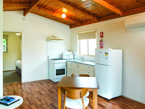 Amaroo Park - Phillip Island Accommodation 34